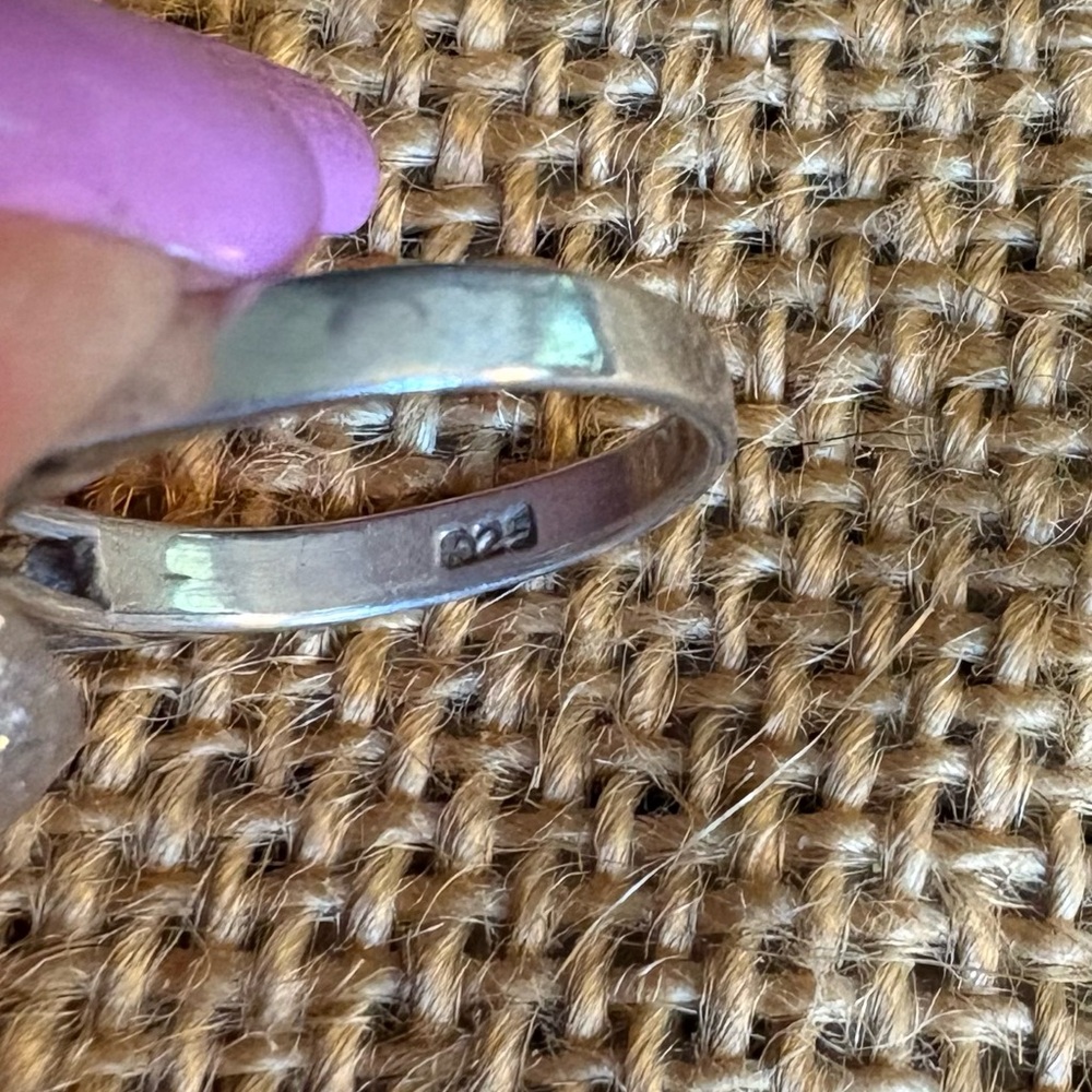 Sterling Silver Cubic Zirconia Ring size 6 - Picture 7 of 7